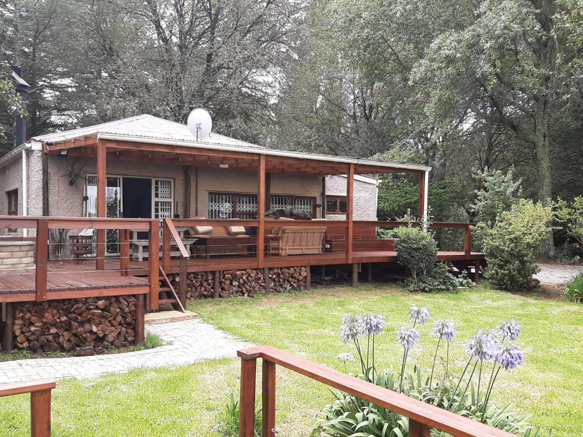 Camroshell Hotel Hogsback Bagian luar foto