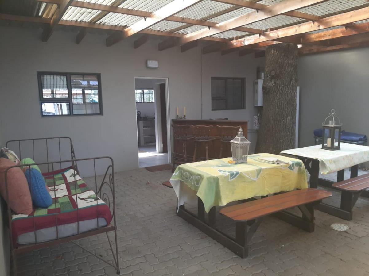 Camroshell Hotel Hogsback Bagian luar foto